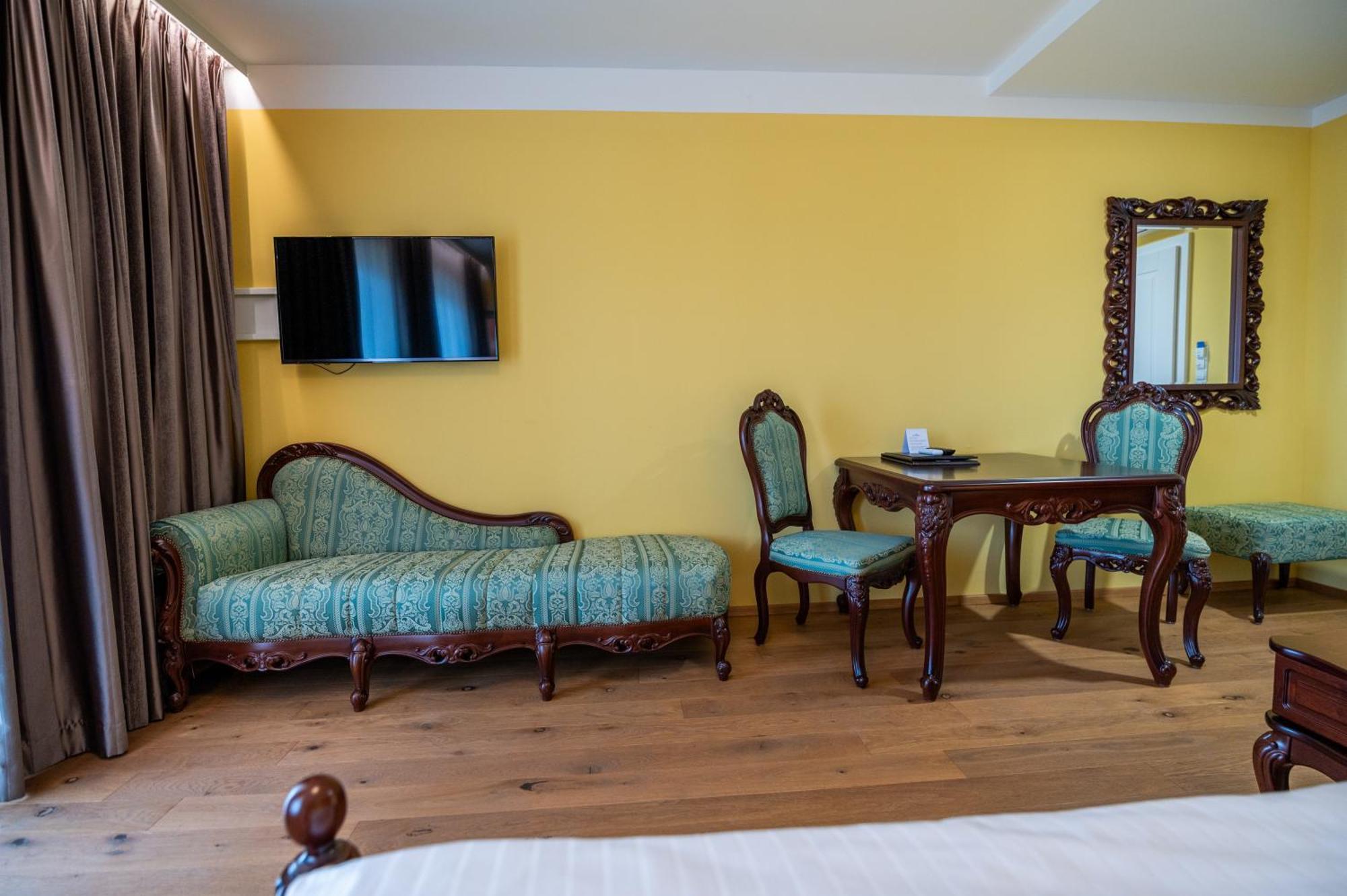 Vulkan Residenz Hotel I Self Check-In Schwarzautal 部屋 写真